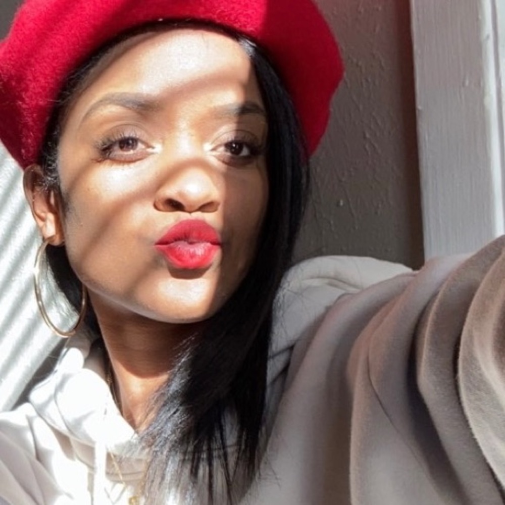 Meet your Posher, Gabrielle